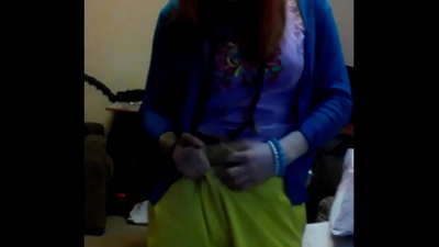 Qırmızı saçlı Light Fairy tərəfindən mastürbasyon videosunu bağlayın